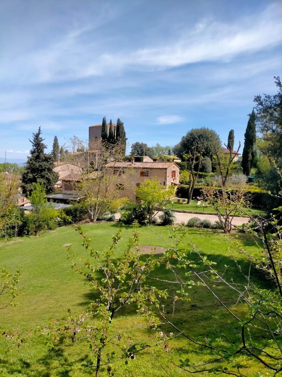 فيلا Cielo - Antica Casa Sulla Via Francigena سان جيمينيانو المظهر الخارجي الصورة